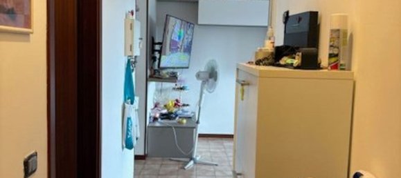 3 bedrooms Apartment in Piacenza, Italy No. 345995 9