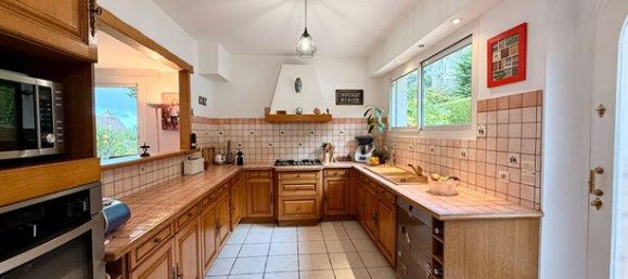 5 bedrooms House in Fecamp, France No. 353630 6