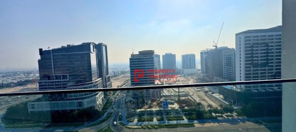 Studio in Business Bay, UAE No. 42501 7