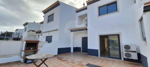 3 bedrooms House in Ferreiras, Portugal No. 18572 11