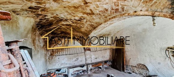 5 rooms House in Cossombrato, Italy No. 105593 14