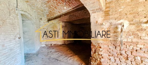 5 rooms House in Cossombrato, Italy No. 105593 12