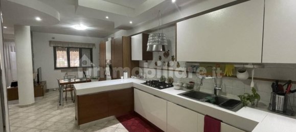 Casa de 6 dormitorios en Taranto, Italy No. 343928 9