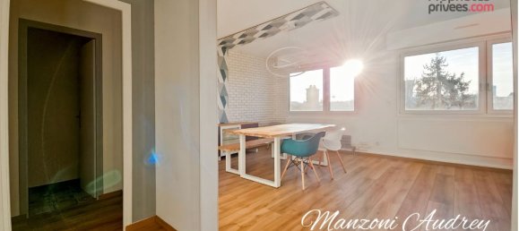 2 bedrooms Apartment in Troyes, France No. 48719 7