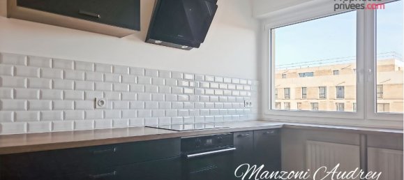 2 bedrooms Apartment in Troyes, France No. 48719 12