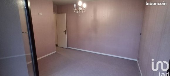 Apartamento de 3 habitaciónes en Bruay-la-Buissiere, France No. 313133 6