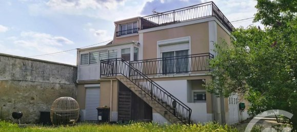 5 bedrooms House in Chennevieres-sur-Marne, France No. 171490 3