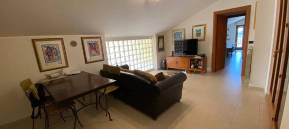 Apartamento de 3 habitaciónes en Montesilvano, Italy No. 106700 9