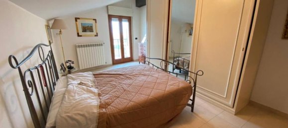 Apartamento de 3 habitaciónes en Montesilvano, Italy No. 106700 24