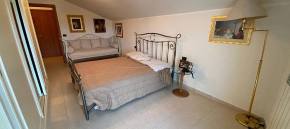 Apartamento de 3 habitaciónes en Montesilvano, Italy No. 106700 10
