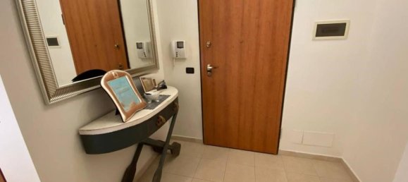 Apartamento de 3 habitaciónes en Montesilvano, Italy No. 106700 3