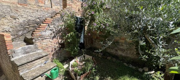 6 bedrooms Apartment in Città di Castello, Italy No. 353595 23