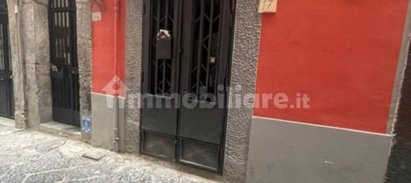 3 rooms Commercial property in Naples, Italy No. 374859 2