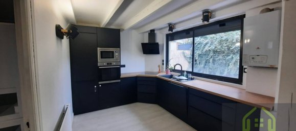 Дом с 2 спальнями в Нёйи-Плезанс, Франция № 145071 4