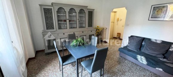 Apartamento de 2 dormitorios en Rome, Italy No. 58985 3