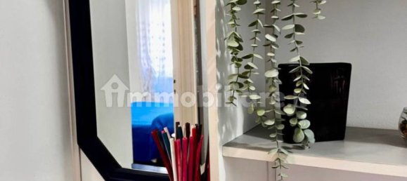 Apartamento de 2 dormitorios en Rome, Italy No. 58985 4