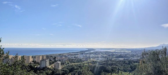 3 bedrooms Villa in Bastia, France No. 41129 2