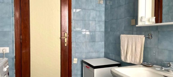 6 rooms Apartment in Borgia, Italy No. 211201 12