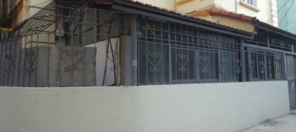 Casa de 4 dormitorios en Tay Ho, Vietnam No. 1682 2