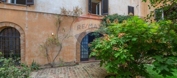 8 rooms Apartment in Chieti, Italy No. 298979 9