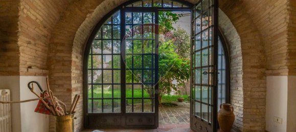 8 rooms Apartment in Chieti, Italy No. 298979 5