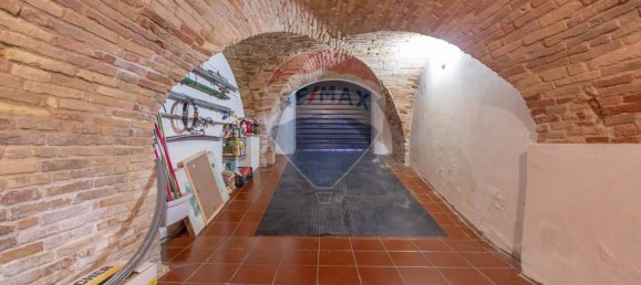 8 rooms Apartment in Chieti, Italy No. 298979 14
