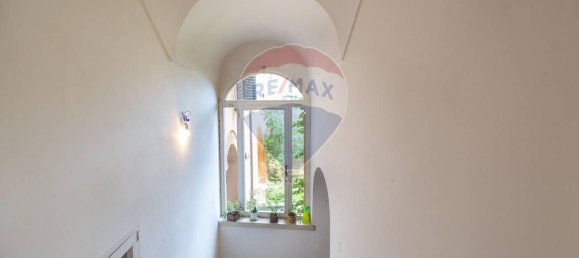 8 rooms Apartment in Chieti, Italy No. 298979 17
