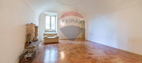 8 rooms Apartment in Chieti, Italy No. 298979 20