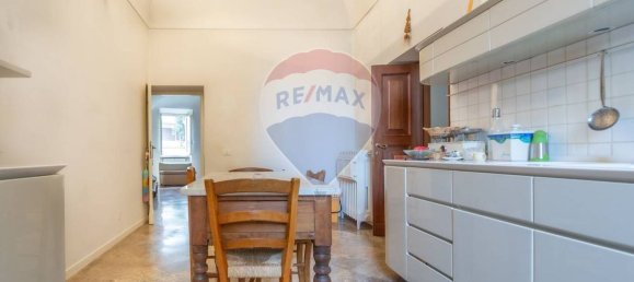 8 rooms Apartment in Chieti, Italy No. 298979 19