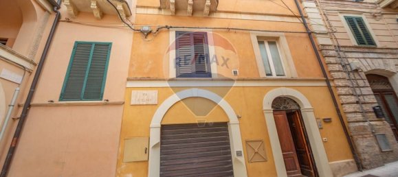 8 rooms Apartment in Chieti, Italy No. 298979 45