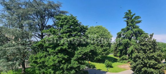 3 bedrooms Apartment in Milan, Italy No. 374330 32