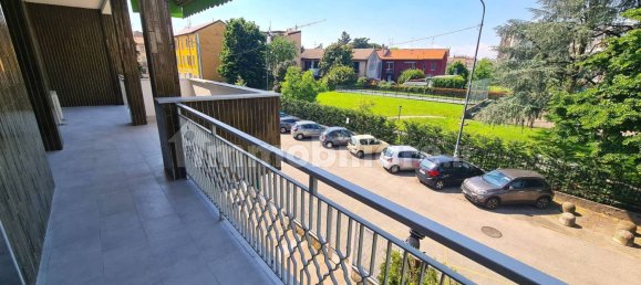 3 bedrooms Apartment in Milan, Italy No. 374330 33