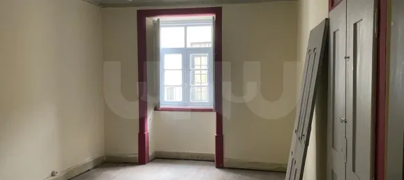 464m² Building in Coimbra, Portugal No. 64476 6