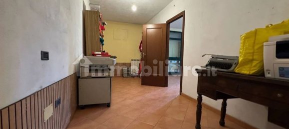 1غرفة مكتب في Tradate, Italy رقم 13534 4