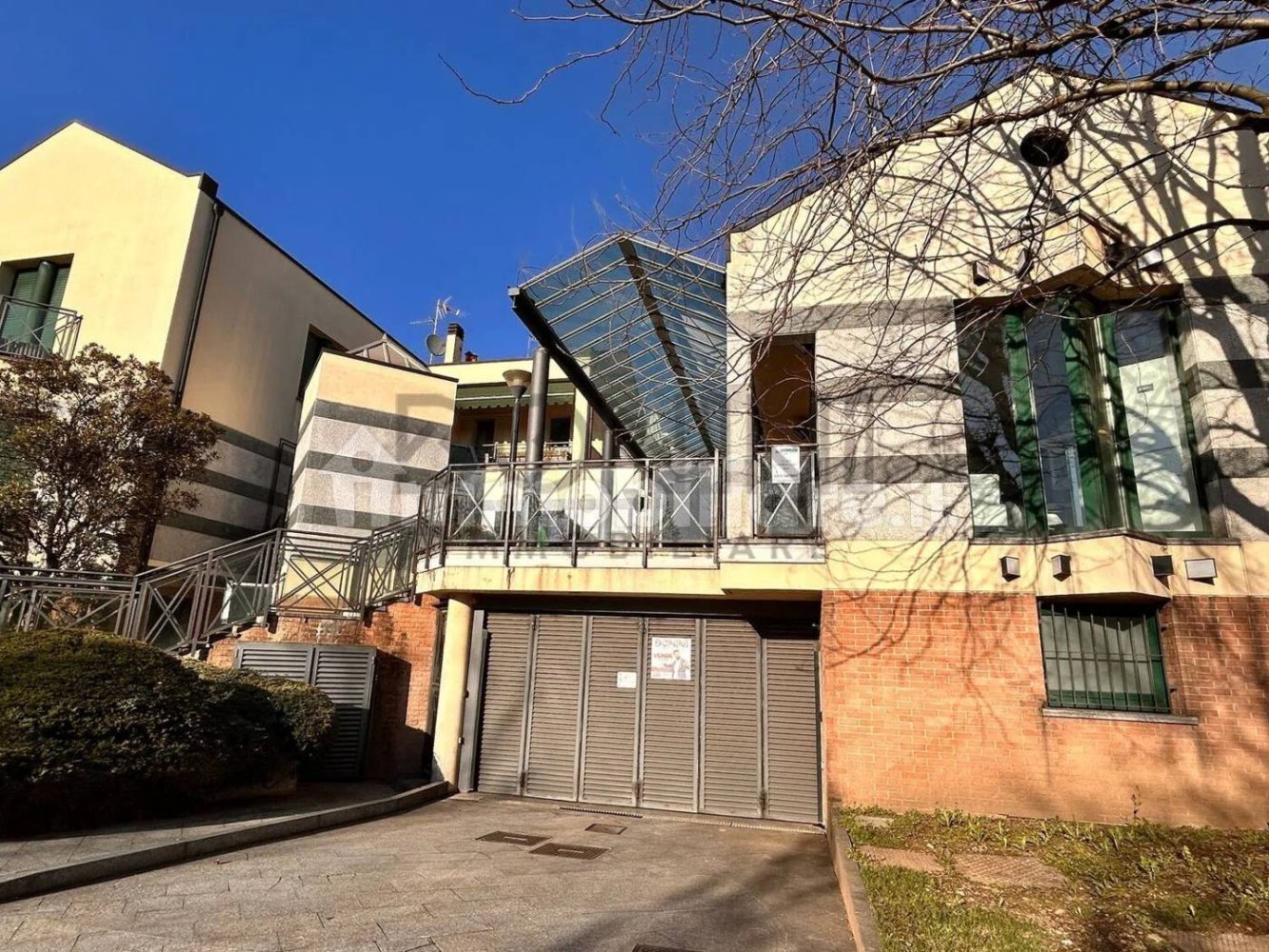 1غرفة مكتب في Tradate, Italy رقم 13534