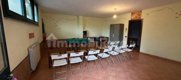 1غرفة مكتب في Tradate, Italy رقم 13534 2