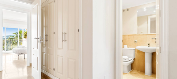 Apartamento de 2 dormitorios en Marbella, Spain No. 56167 8