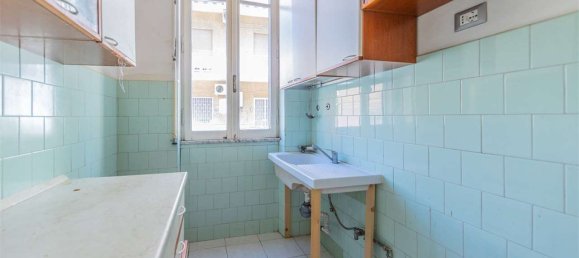 2 rooms Apartment in Rome, Italy No. 293622 22