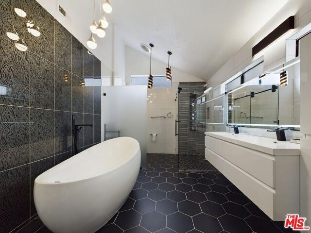 Casa T5 em Woodland Hills, USA N.º 426777