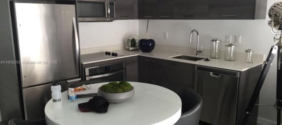 1 bedroom Commercial property for sale in Miami, Miami-Dade, Florida, USA № 615845 5
