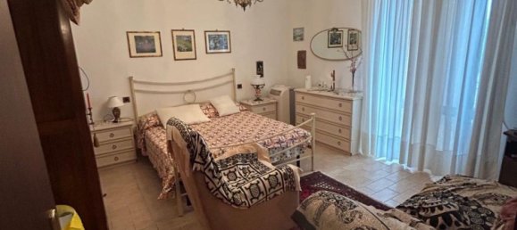 5 rooms Apartment in Roccastrada, Italy No. 85340 11