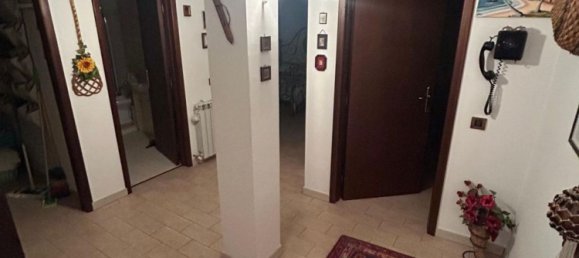 5 rooms Apartment in Roccastrada, Italy No. 85340 15