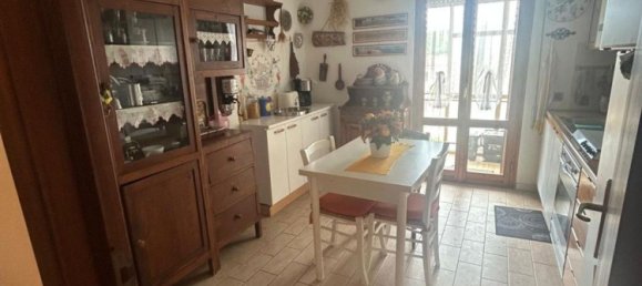 5 rooms Apartment in Roccastrada, Italy No. 85340 7
