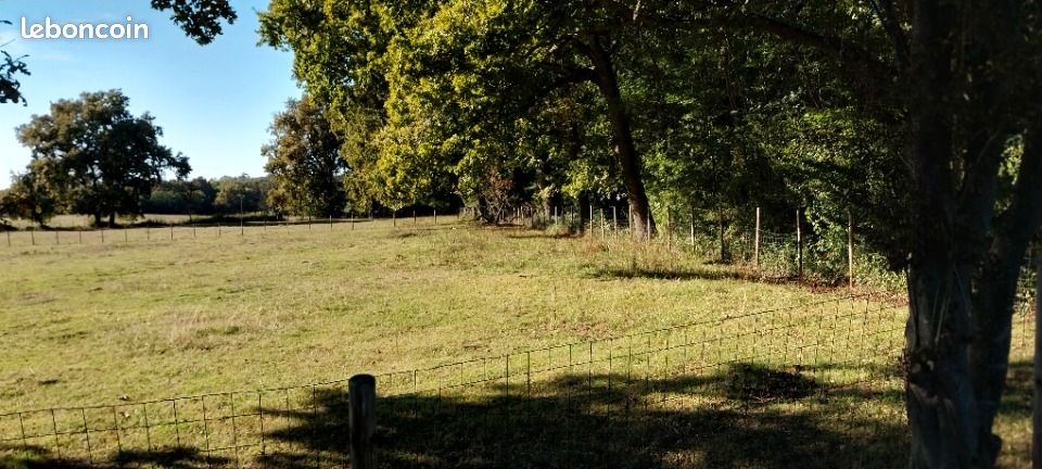 900m² Land in Portets, France No. 99138