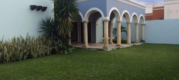 3 bedrooms House in Merida, Mexico No. 68032 2