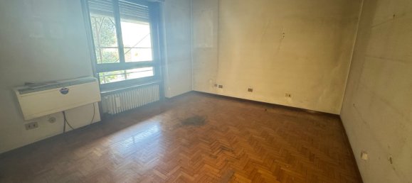 4غرفة شقة في Rome, Italy رقم 97051 127