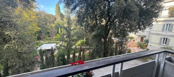 4غرفة شقة في Rome, Italy رقم 97051 67