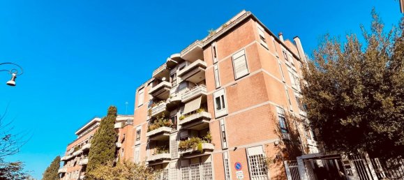 4غرفة شقة في Rome, Italy رقم 97051 3