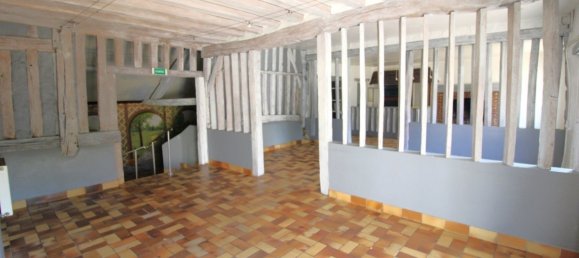 Дом с 4 комнатами в Ла Луп, Франция № 158619 2