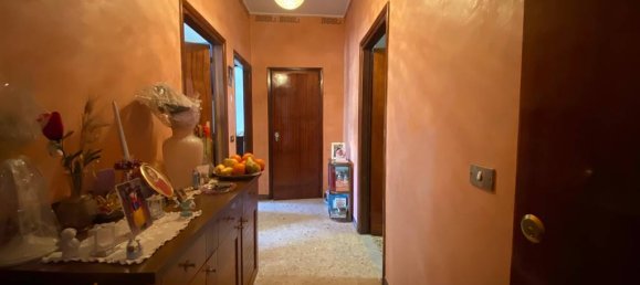 2 Schlafzimmer Wohnung in Montefiascone, Italy, Nr. 169685 5